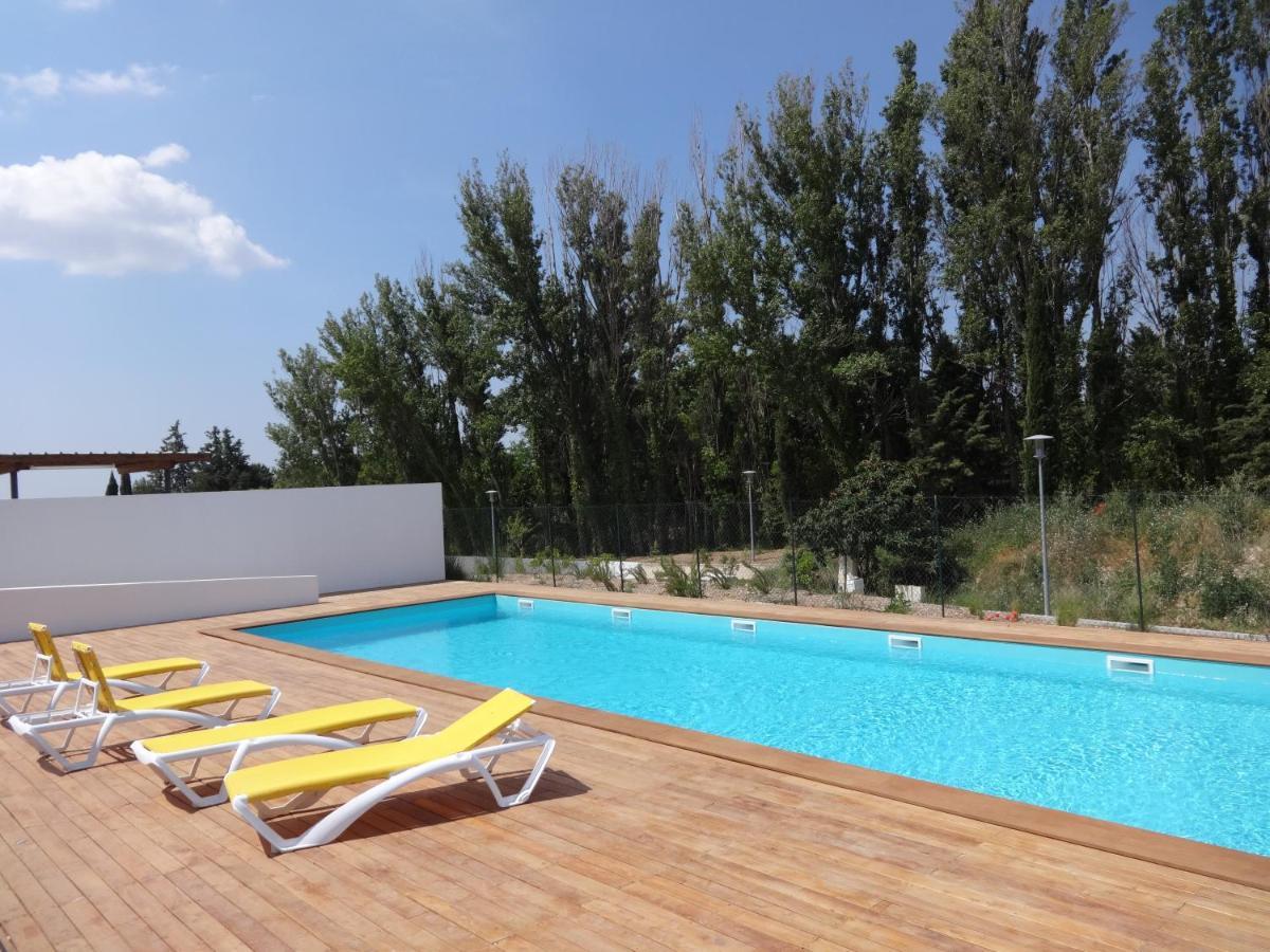 Les Jardins D'Athena Aparthotel Éguilles Екстериор снимка