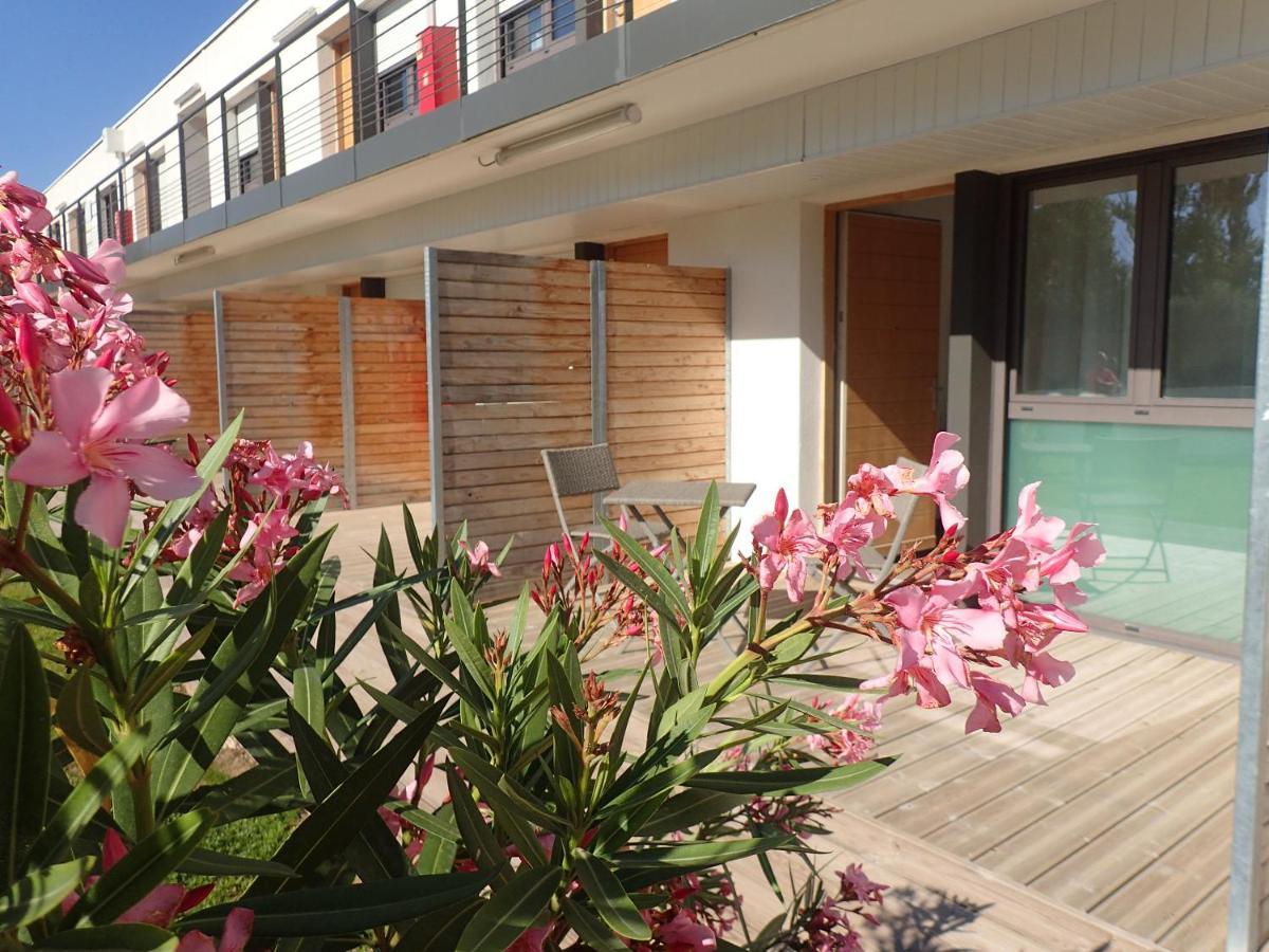 Les Jardins D'Athena Aparthotel Éguilles Екстериор снимка