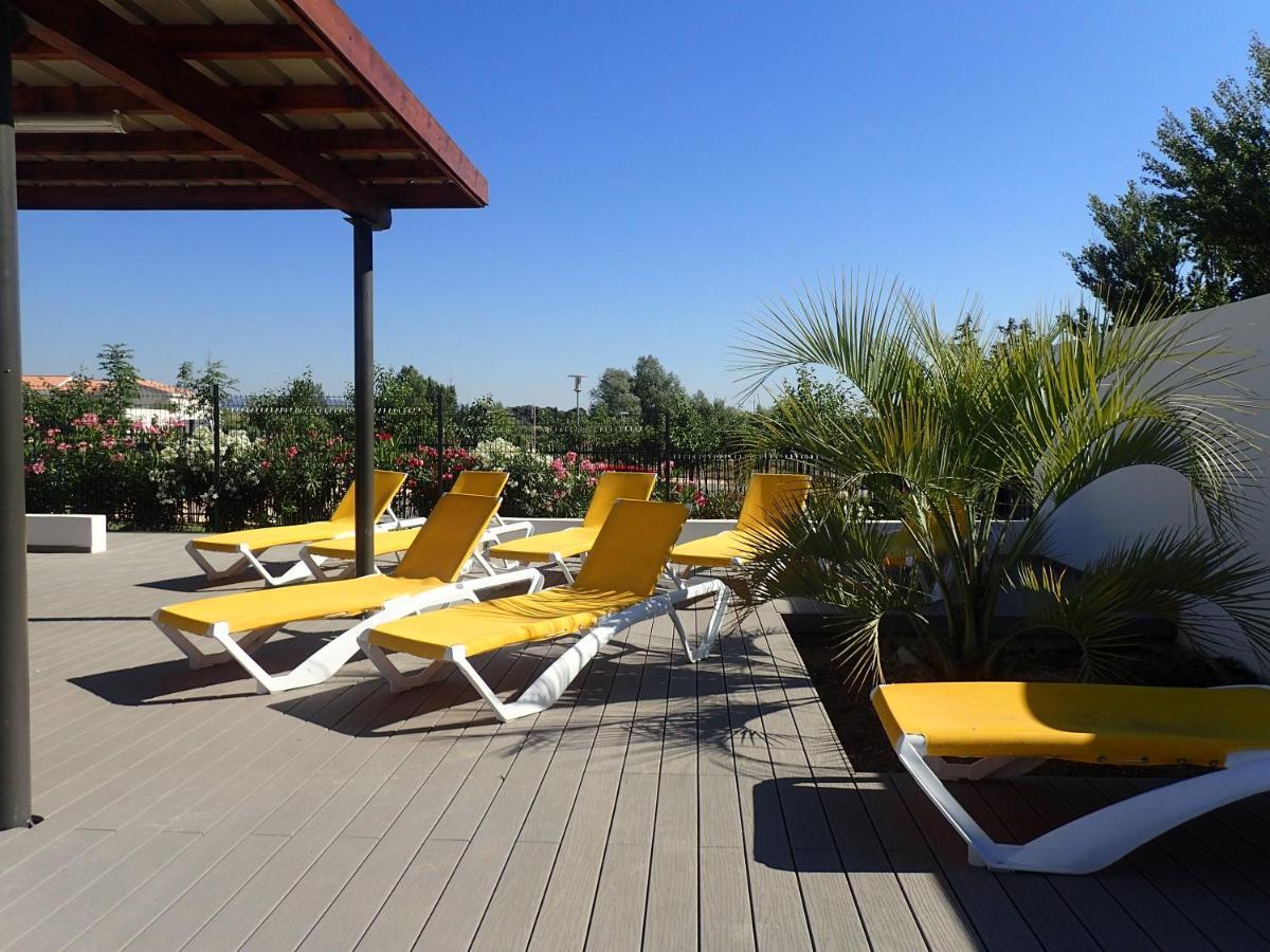 Les Jardins D'Athena Aparthotel Éguilles Екстериор снимка
