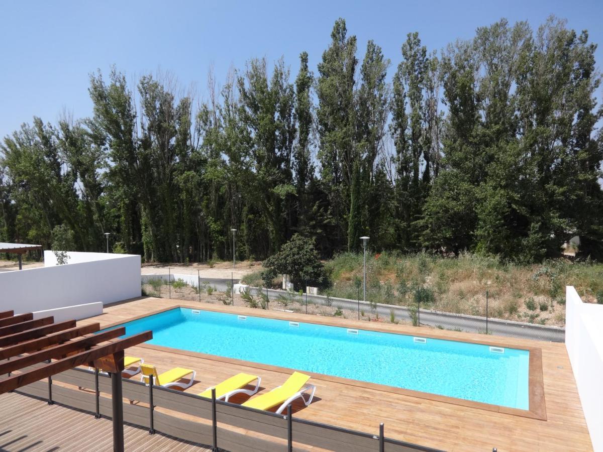Les Jardins D'Athena Aparthotel Éguilles Екстериор снимка