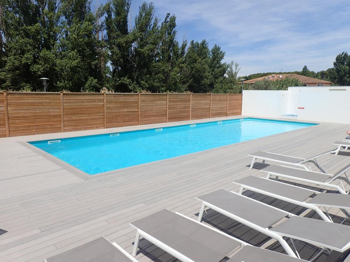 Les Jardins D'Athena Aparthotel Éguilles Екстериор снимка
