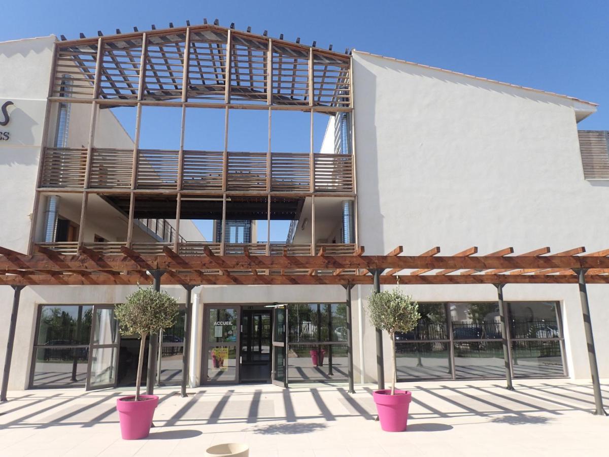 Les Jardins D'Athena Aparthotel Éguilles Екстериор снимка